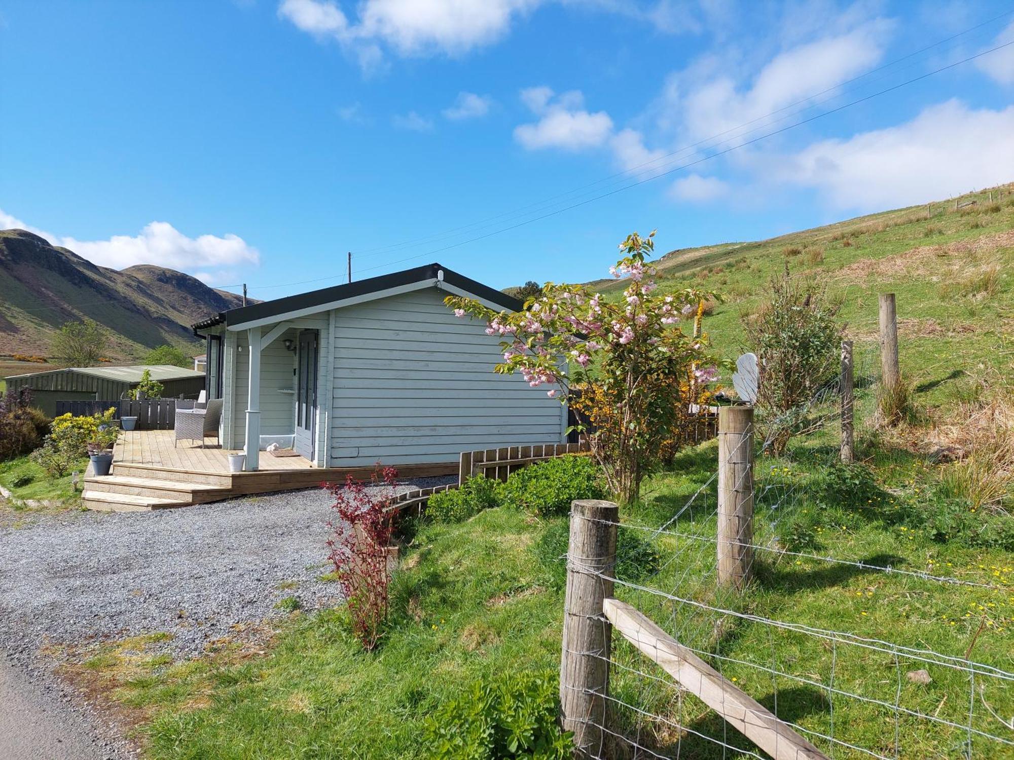 Bracadale Crofters Cabin מראה חיצוני תמונה